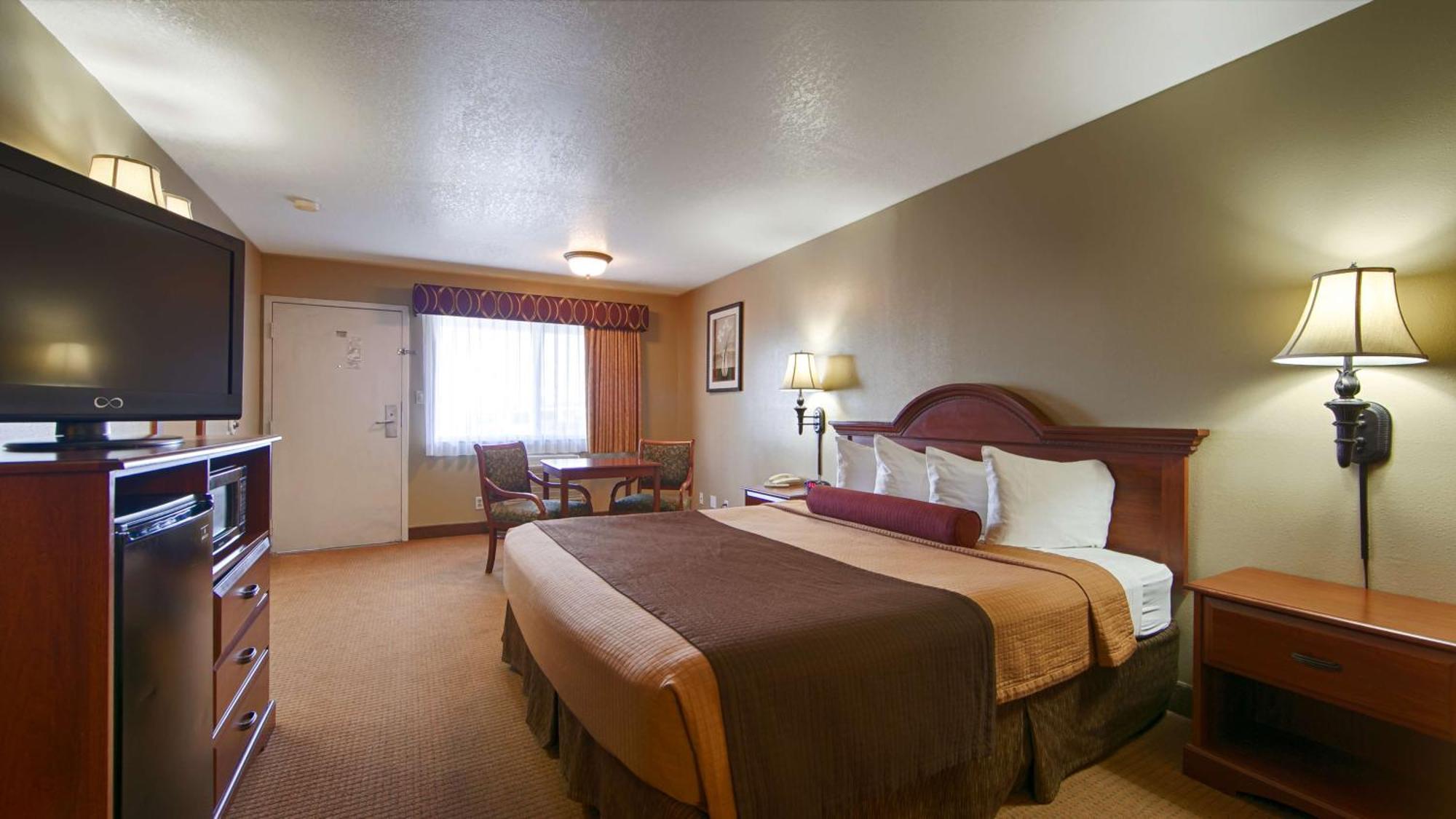 Best Western Desert Winds Mojave Exterior photo